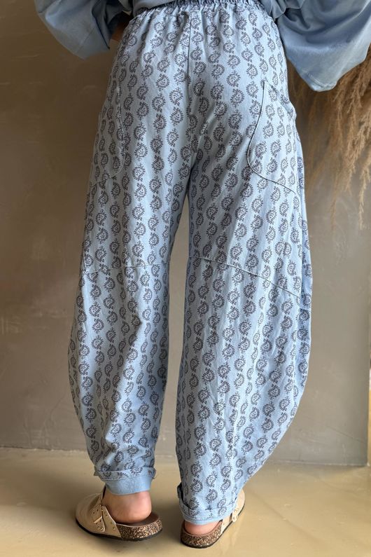 Indira Classic Barrel Pant Baby Blue & Denim